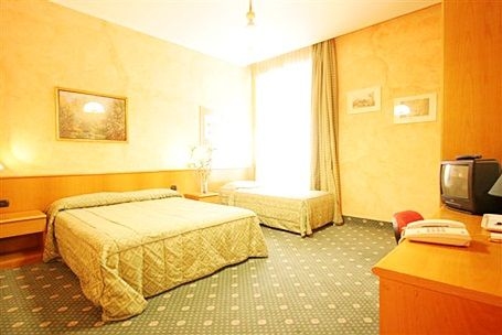 Hotel Marco Polo Rome2