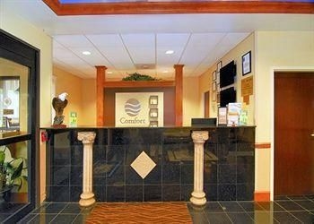 COMFORT INN & SUITES STATESBORO1