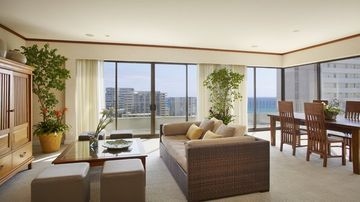 Aqua Lotus Honolulu4