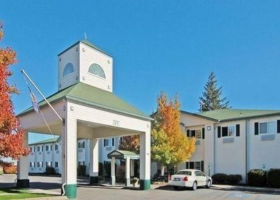 COMFORT INN NEAR LAKE COEUR D'ALENE3