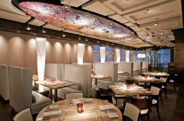 THEWIT A DOUBLETREE HOTEL4