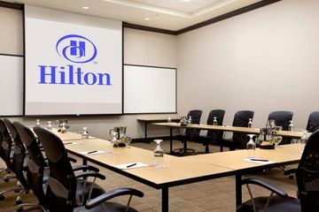HILTON ORRINGTON/EVANSTON3