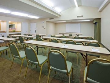 LA QUINTA INN OAKBROOK TERRACE3