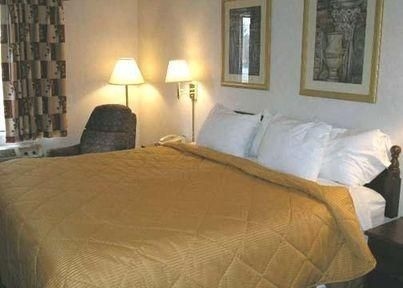 COMFORT INN EVANSVILLE1