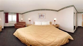 COMFORT INN GREENFIELD2