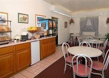 COMFORT INN HOBART2