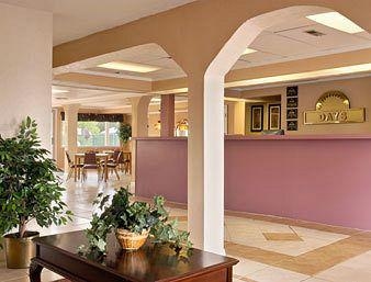 DAYS INN SELLERSBURG - LOUISVILLE4