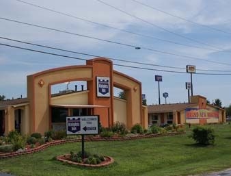 KNIGHTS INN SEYMOUR4