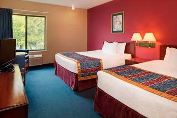 BAYMONT INN & SUITES IOWA CITY3