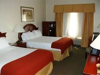 QUALITY INN & SUITES SIOUX CITY4