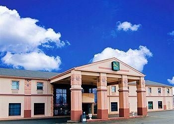 QUALITY INN & SUITES0