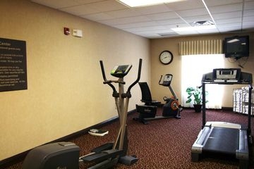 HAMPTON INN MAYSVILLE4