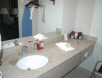 RAMADA OWENSBORO4