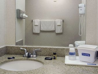 Aberdeen Travelodge Hotel4