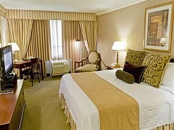 GOLDEN TULIP BETHESDA COURT HOTEL4