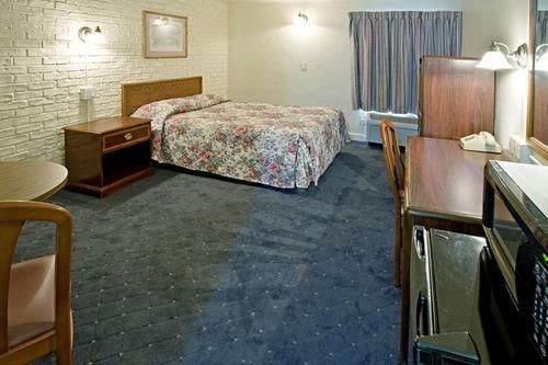 AMERICAS BEST VALUE INN1