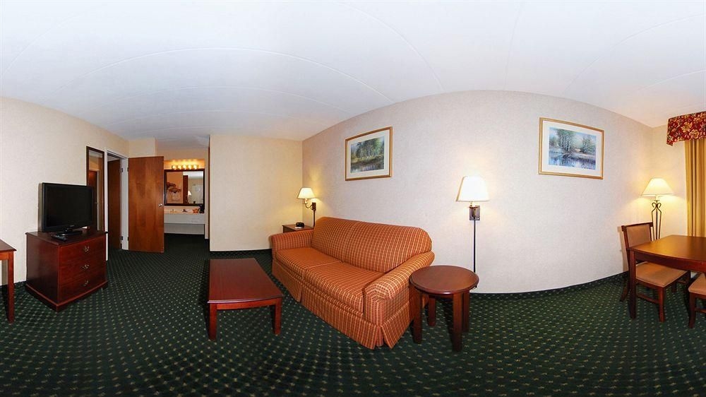 COMFORT INN EASTON0