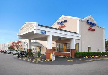 FAIRFIELD INN BOSTON DEDHAM0