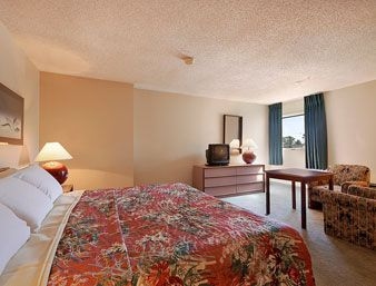 DAYS INN SHREWSBURY - WORCESTE3