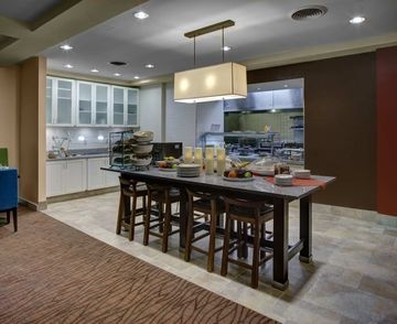 HILTON GARDEN INN BOSTON-WALTH1