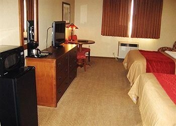 COMFORT INN IRONWOOD1