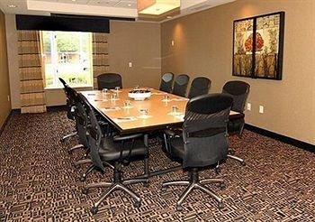CAMBRIA SUITES TRAVERSE CITY3