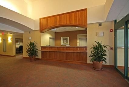 BEST WESTERN RIVER INN1