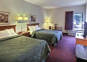 COMFORT INN MAGEE1