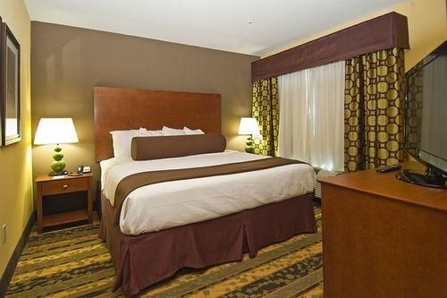 BEST WESTERN TUPELO INN & SUITES2