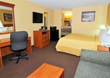 QUALITY INN CHARLESTON1