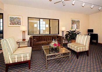 COMFORT INN CAMERON3