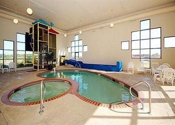 COMFORT INN CAMERON1