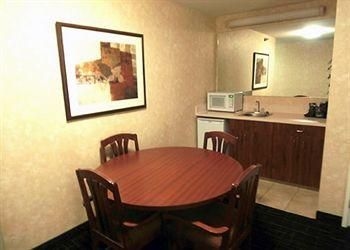COMFORT SUITES INDEPENDENCE2
