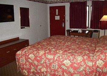 ECONO LODGE KEARNEY4