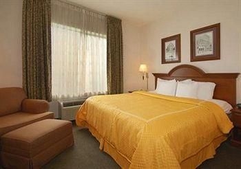 COMFORT SUITES SAINT CHARLES3