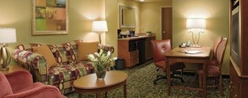 Embassy Suites St. Louis / St. Charles2