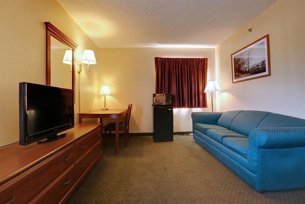 AMERICAS BEST VALUE INN1