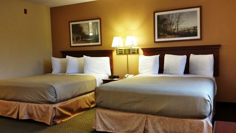 AMERICAS BEST VALUE INN4