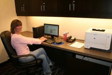 HAMPTON INN - SUITES LETHBRIDGE AB CN2