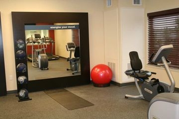 HAMPTON INN - SUITES LETHBRIDGE AB CN1