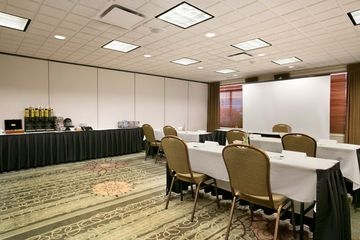 WINGATE BY WYNDHAM CALGARY SOU1