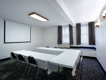 RAMADA OMAHA3