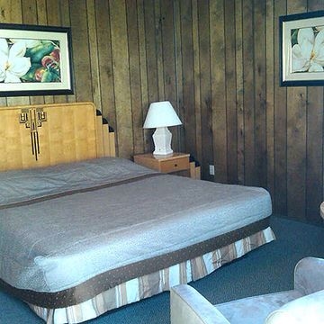 The Atomic Inn1