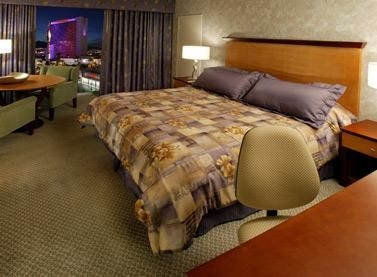 ROYAL RESORT4