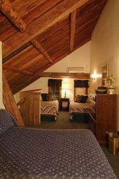 Christmas Farm Inn & Spa4