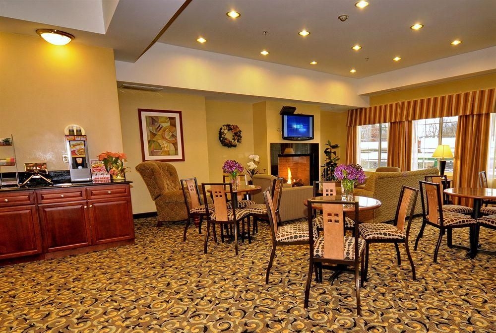 COMFORT SUITES MAHWAH4