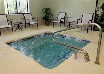 COMFORT INN & SUITES LOS ALAMOS1