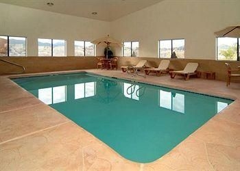 COMFORT INN SILVER CITY4