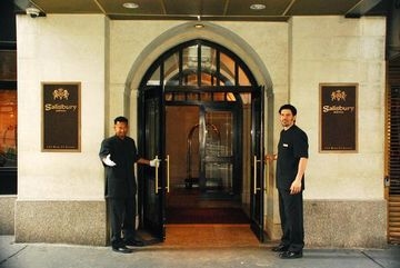Salisbury Hotel2