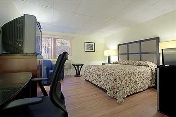 AMERICAS BEST VALUE INN - HIGHLAND/POUGHKEEPSIE3